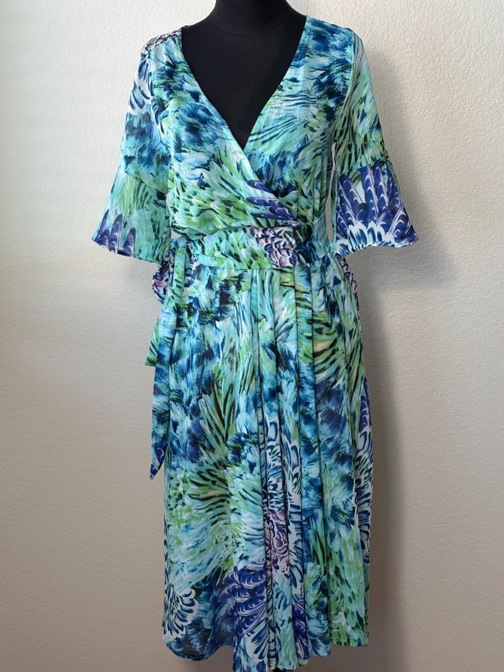 Une Ame Size S Floral Faux Wrap Dress Flutter Sleeve Tie Waist